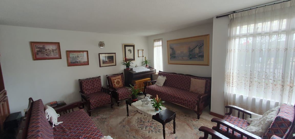 Casa en Arriendo - Bogota, PONTEVEDRA 3107