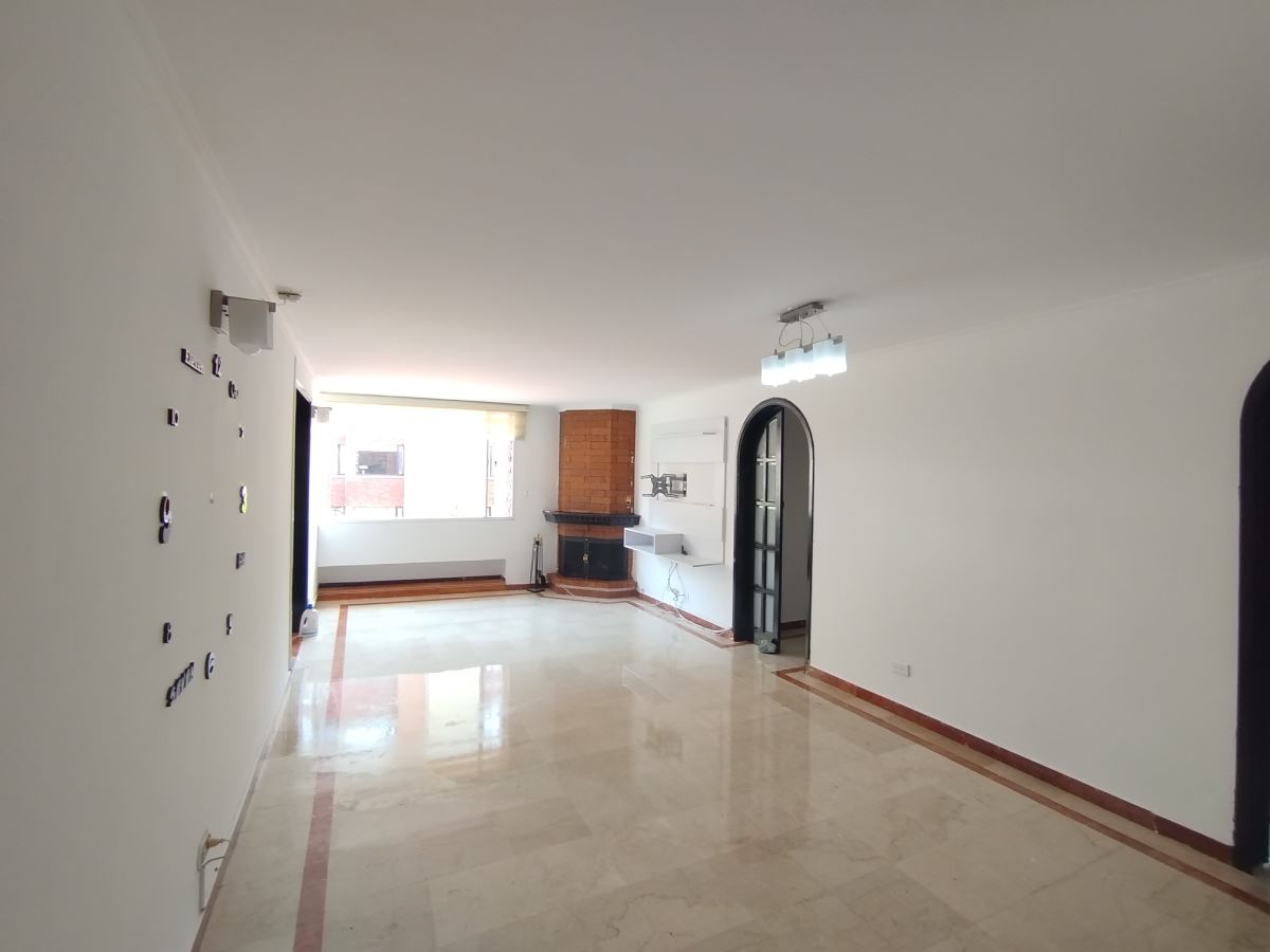 Apartamento en Arriendo - Bogota, LA COLINA CAMPESTRE 4665