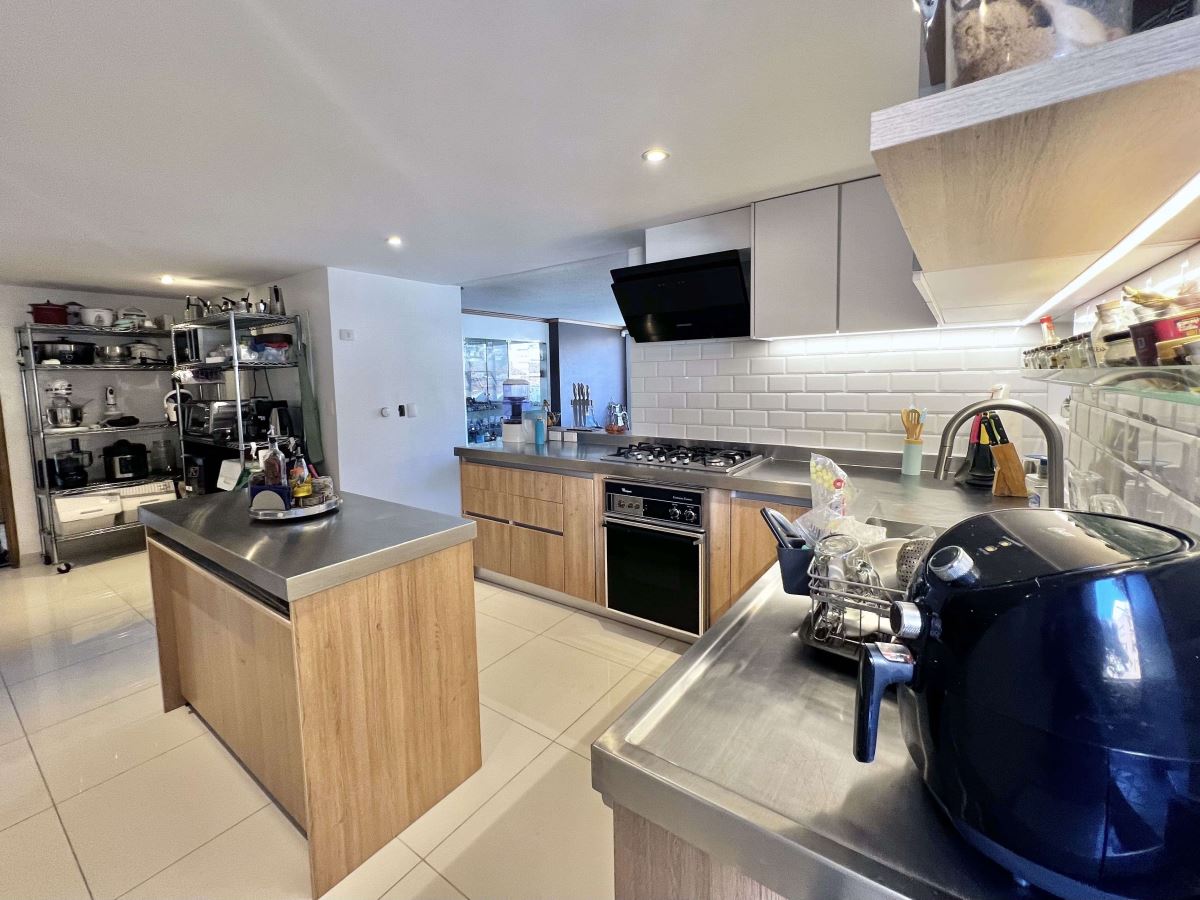 Apartamento en Venta - Bogota, SANTA BÁRBARA CENTRAL 3292