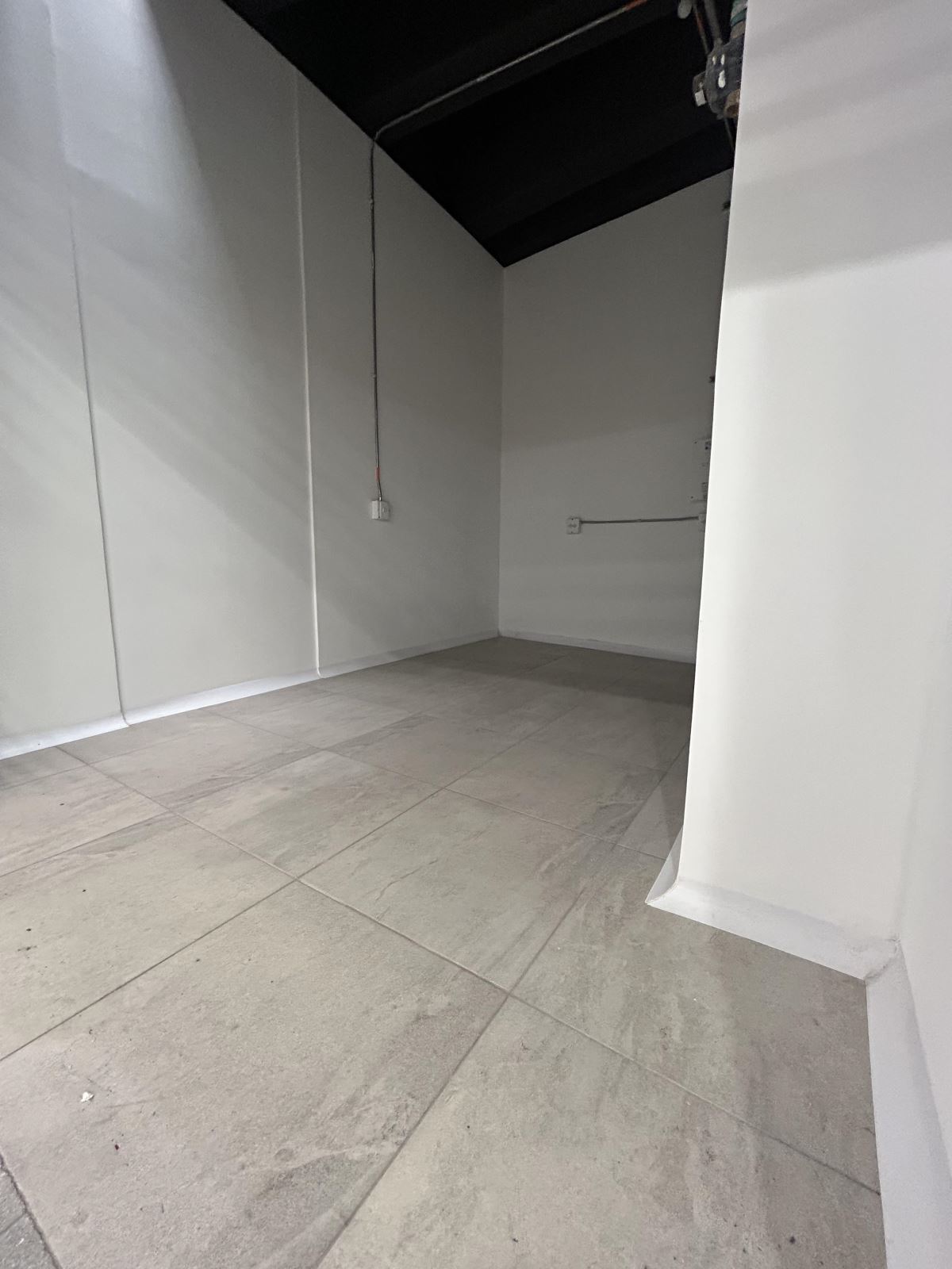 Local en Arriendo - La Calera, LA CALERA 3592