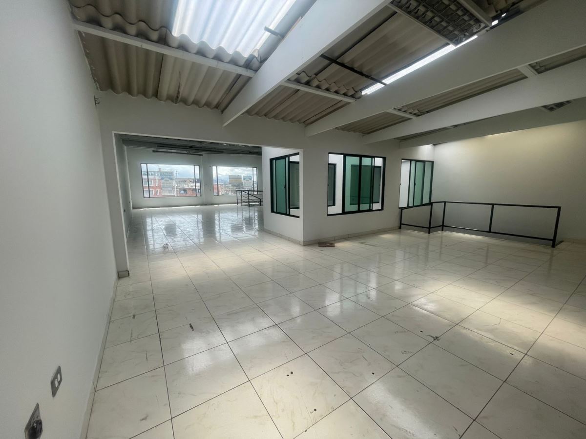 Bodegas Otro en Arriendo - Bogota, SAN FERNANDO 4586