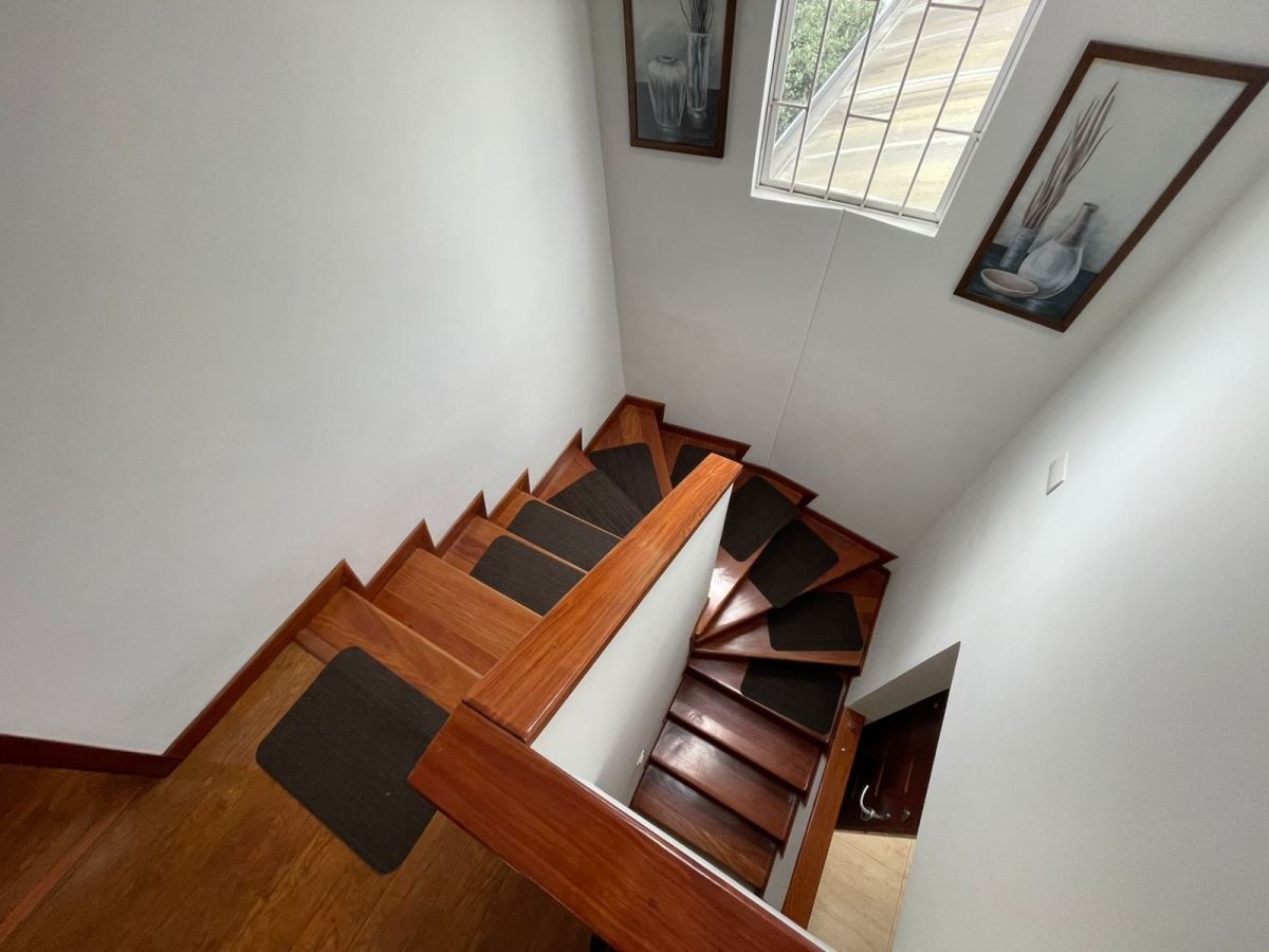 Casa en Venta - Bogota, LA ESMERALDA 5220