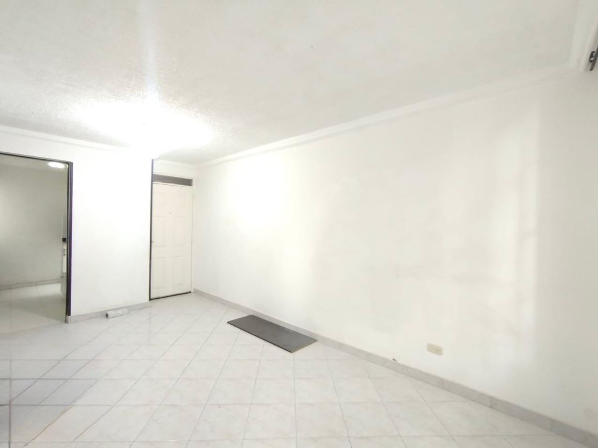 Apartamento en Arriendo - Bogota, COLINA CAMPESTRE I Y II ETAPA 5077
