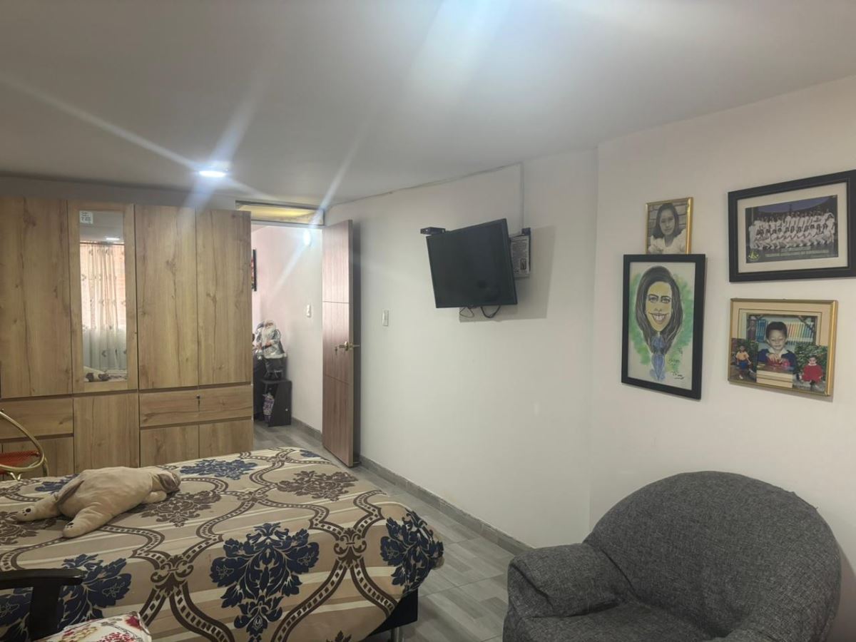 Casa en Venta - Bogota, PUERTA DEL SOL 4700