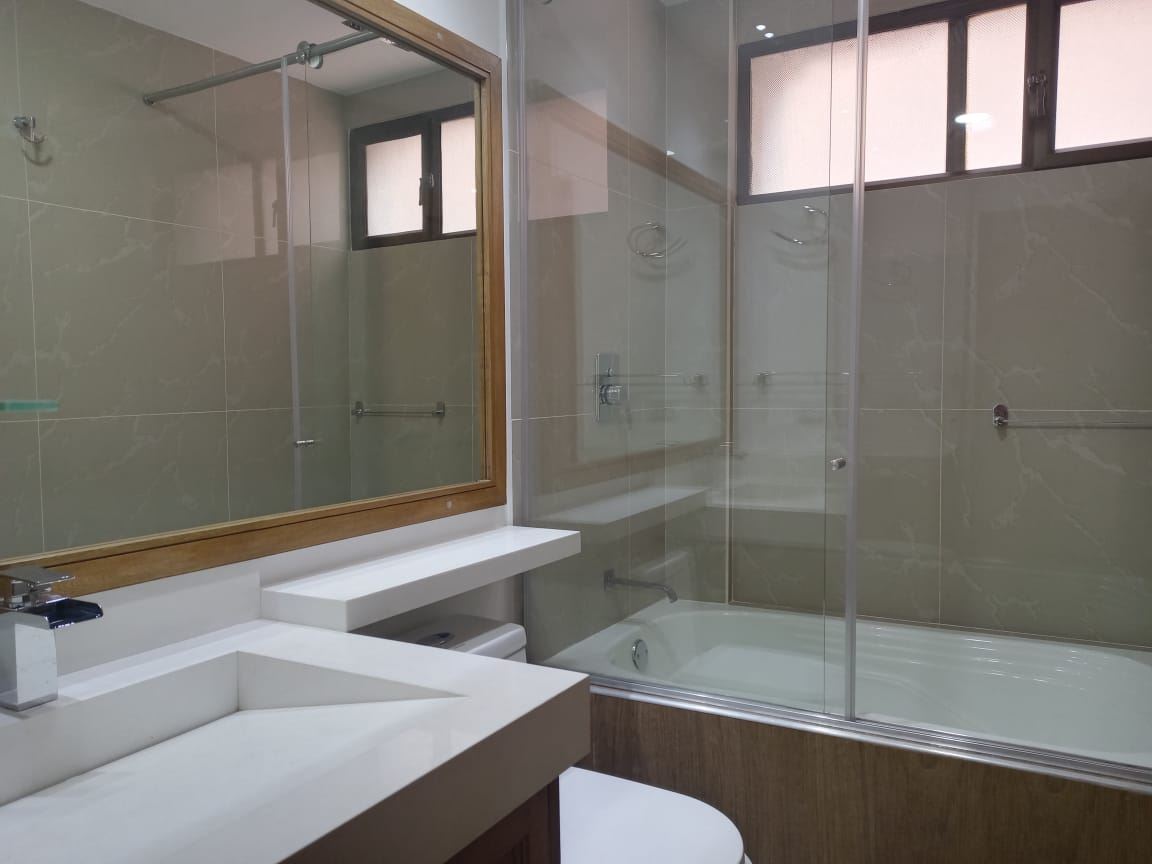 Apartamento en Arriendo - Bogota, EL NOGAL 6079