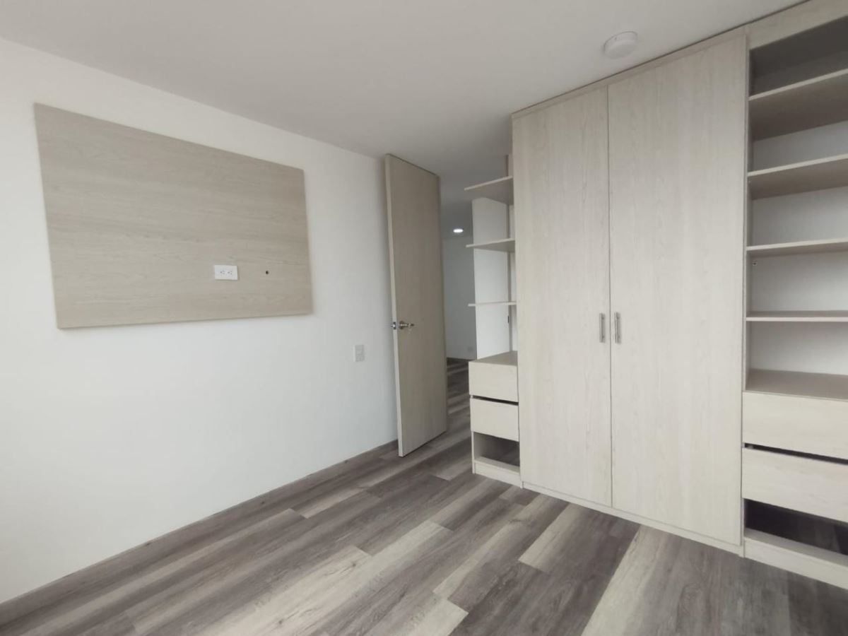 Apartamento en Arriendo - Bogota, EL REDIL 4550