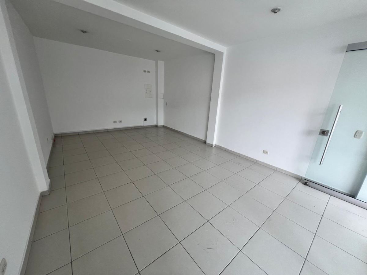 Local en Arriendo - Bogota, RICAURTE 4604