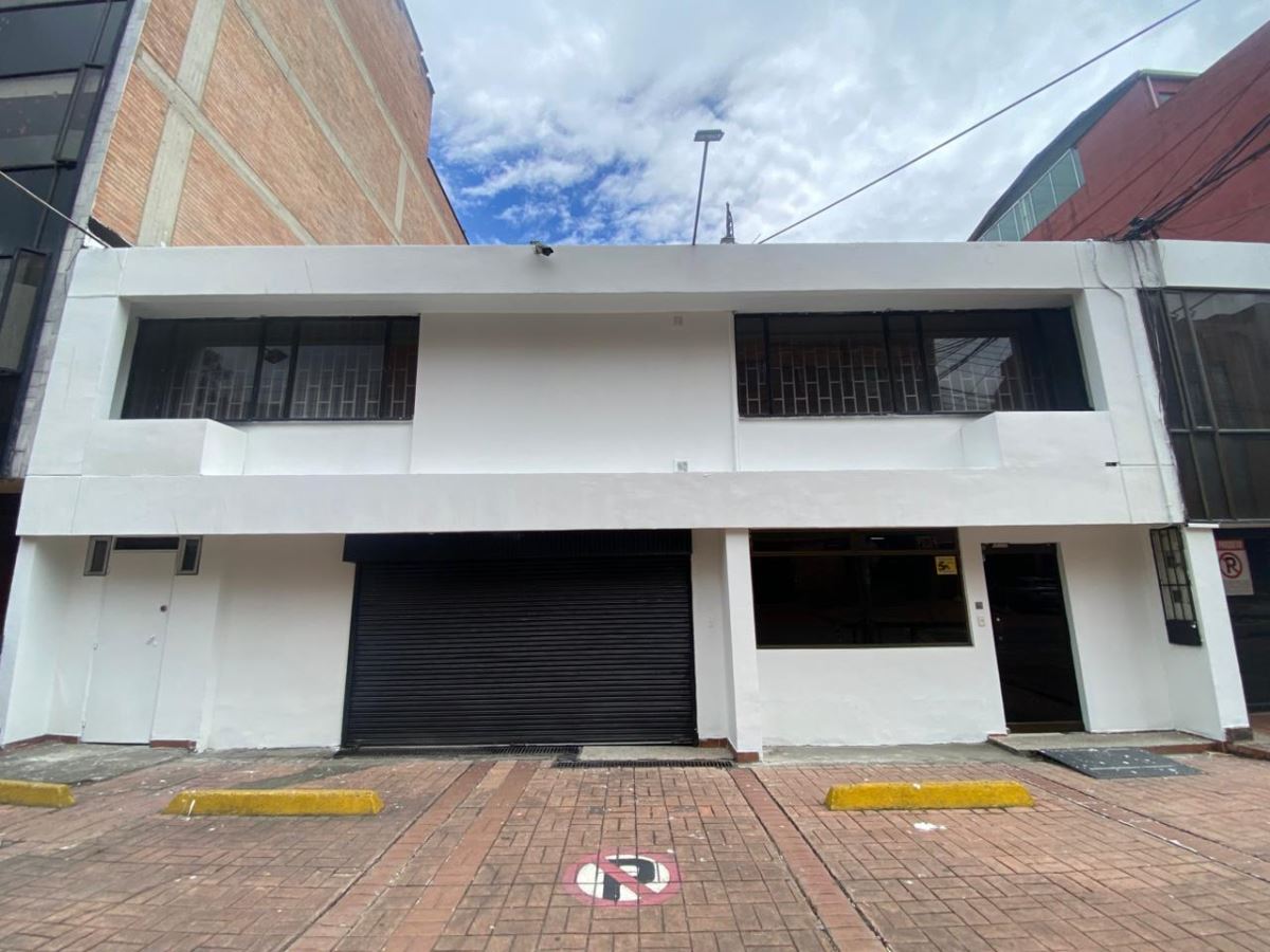 Casa en Arriendo - Bogota, LAGO GAITÁN 4446