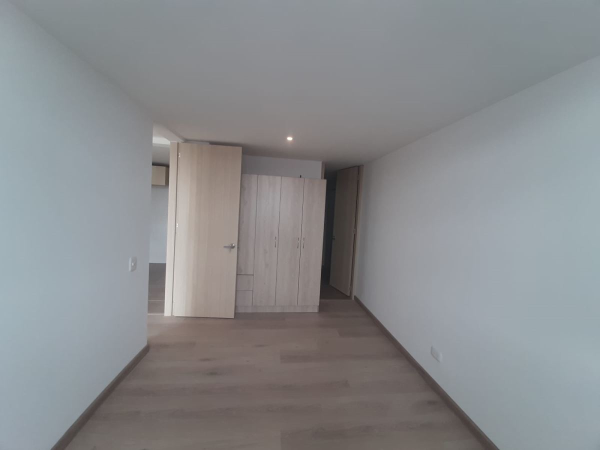 Apartamento en Arriendo - Bogota, MIRANDELA 5037