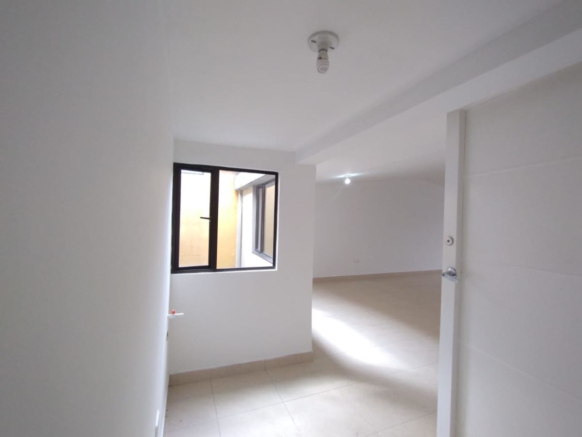 Casa en Arriendo - Bogota, CIUDAD JARDÍN NORTE 3479