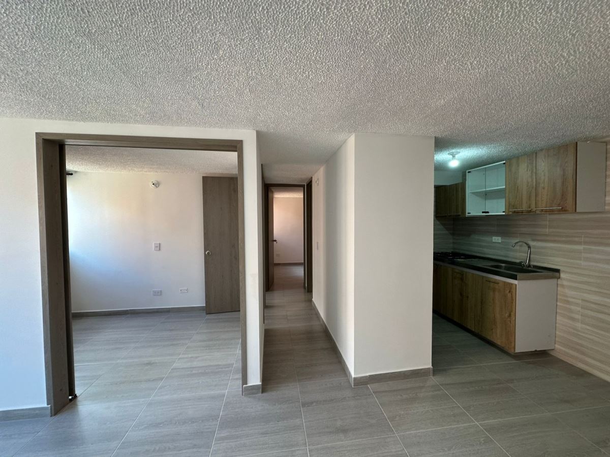 Apartamento en Arriendo - Bogota, LAS BRISAS 4961