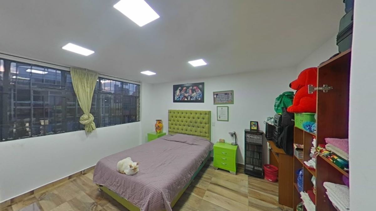 Casa en Venta - Bogota, SAN LUIS 2940