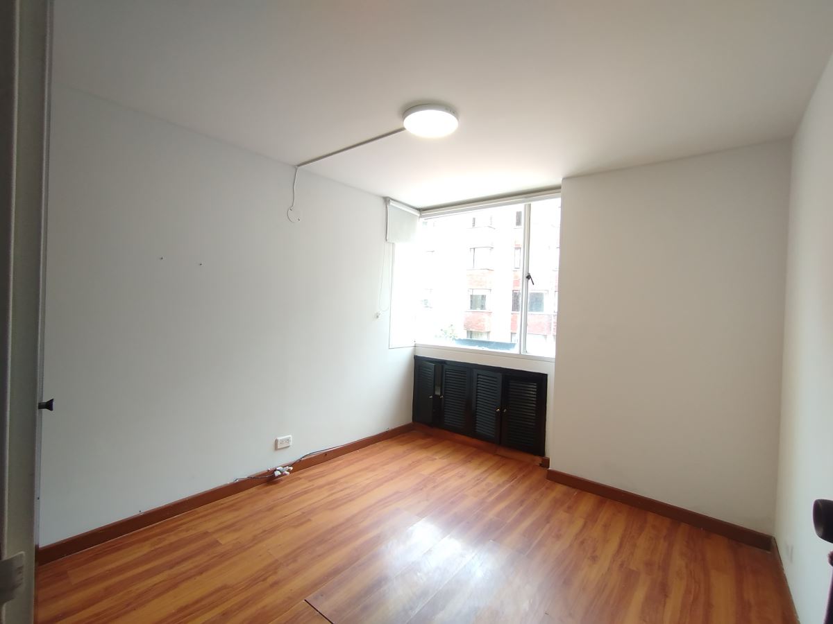 Apartamento en Arriendo - Bogota, LA COLINA CAMPESTRE 4665