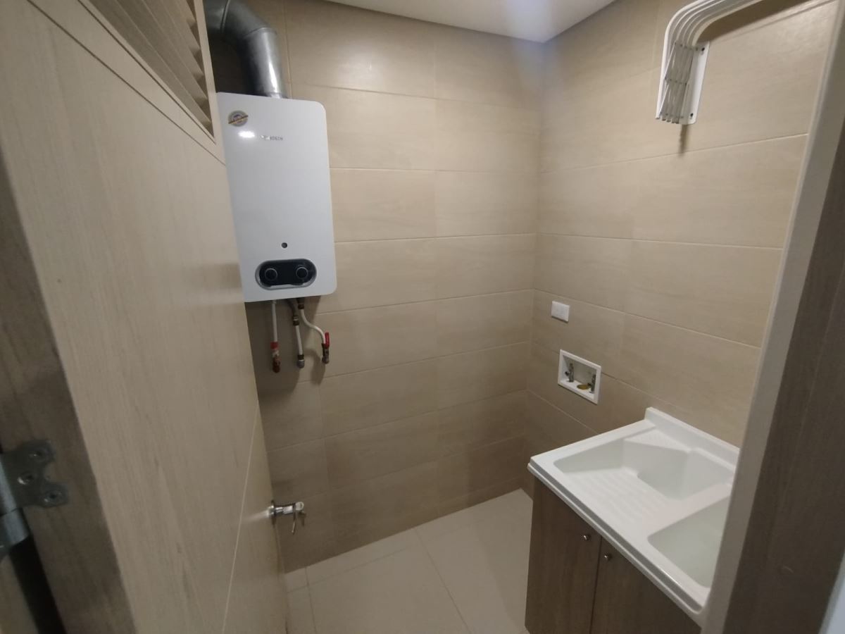 Apartamento en Arriendo - Bogota, SAN JOSÉ DE BAVARIA 4595