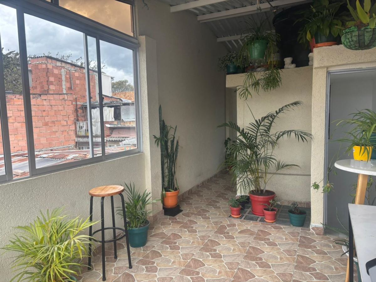 Casa en Venta - Bogota, PUERTA DEL SOL 4700