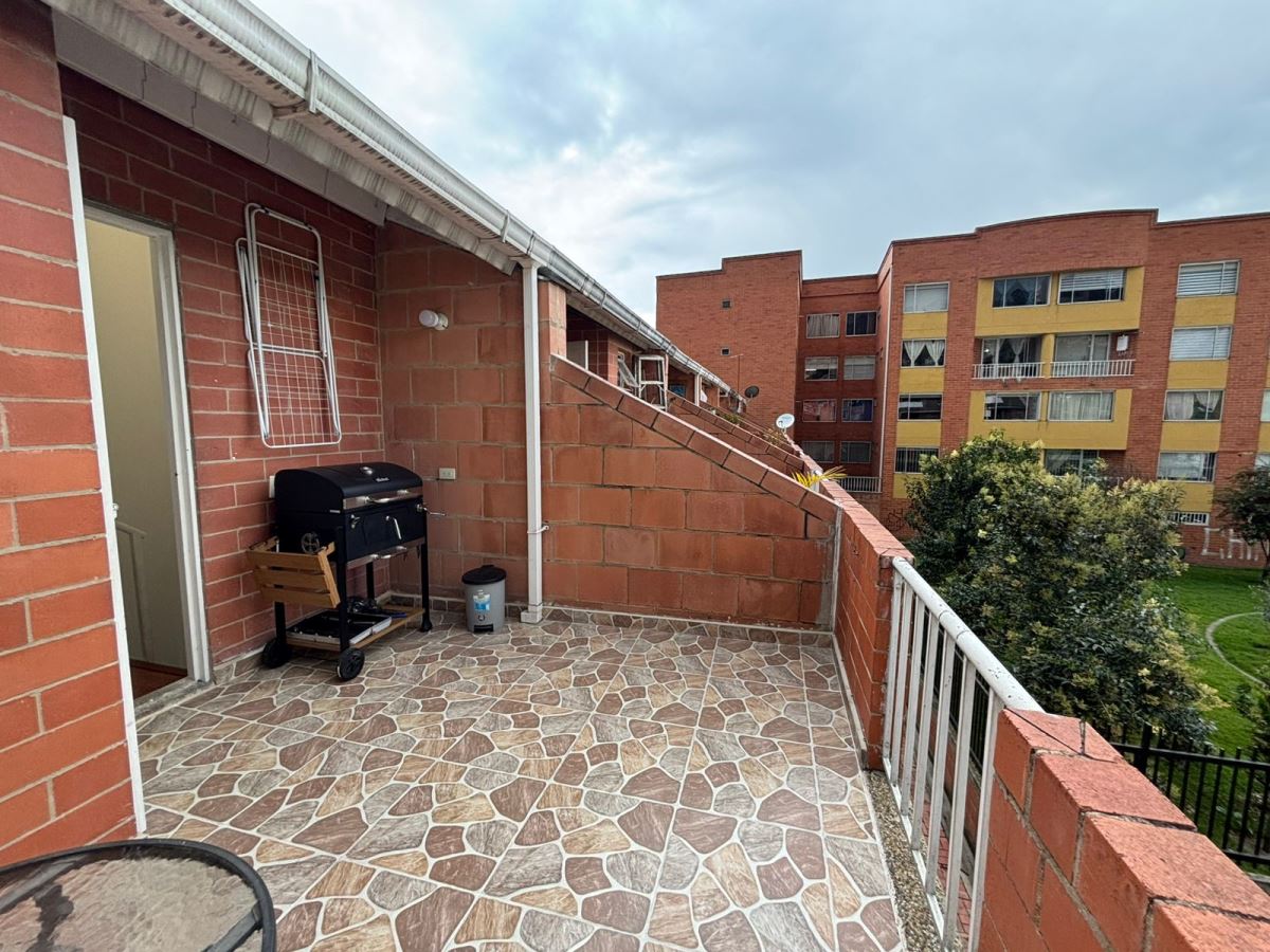 Casa en Venta - Bogota, SAN ANTONIO 5922
