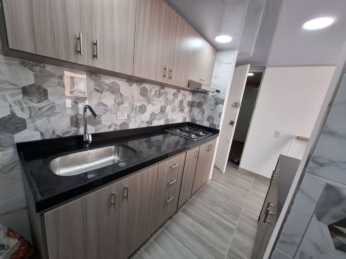 Apartamento en Arriendo - Bogota, ROMA 5194