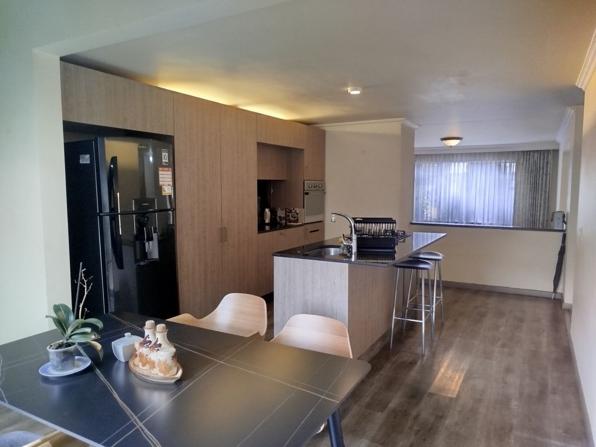 Casa en Arriendo - Bogota, NIZA 4198