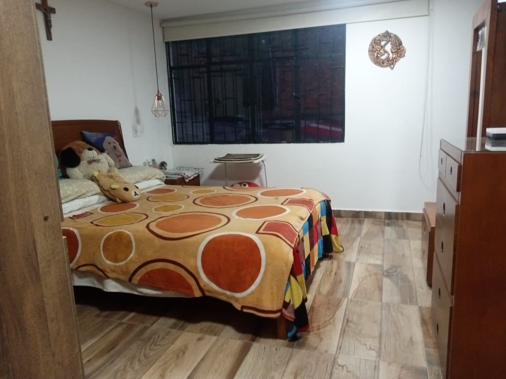 Casa en Venta - Bogota, SAN LUIS 2940