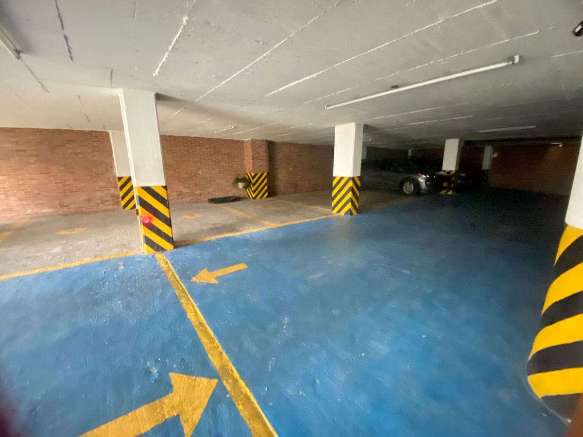 Oficina en Arriendo - Bogota, LAGO GAITÁN 5384