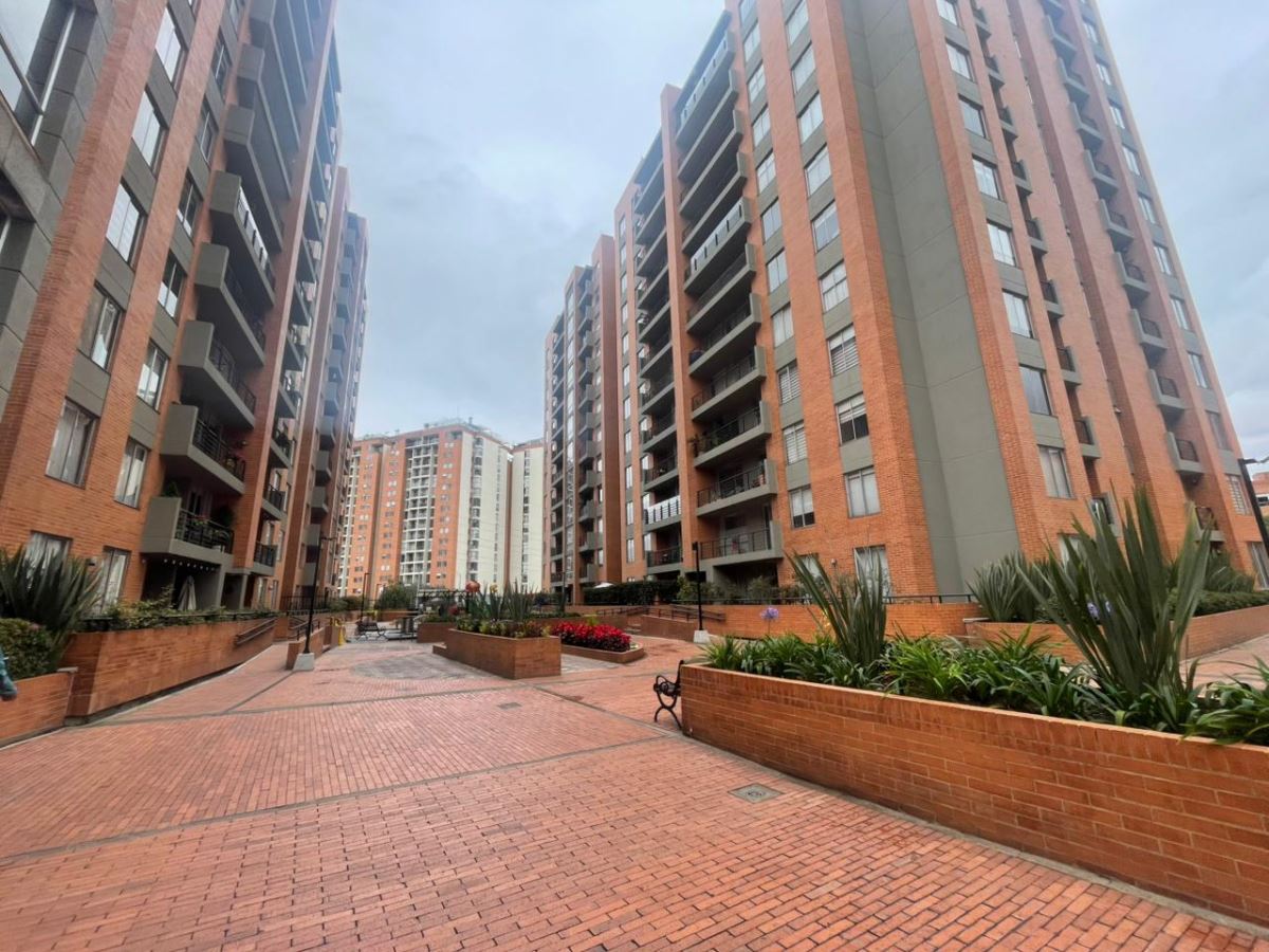 Apartamento en Arriendo - Bogota, PONTEVEDRA 6148