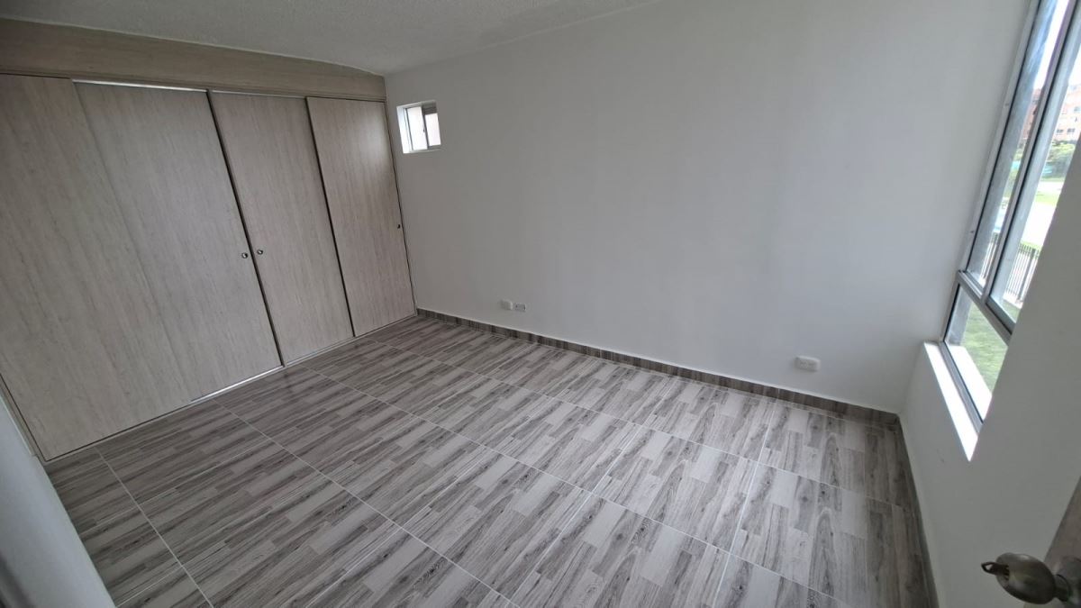 Apartamento en Arriendo - Madrid, RESERVA DE MADRID 6089