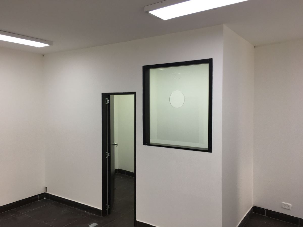 Local en Arriendo - Bogota, SAGRADO CORAZÓN 3575
