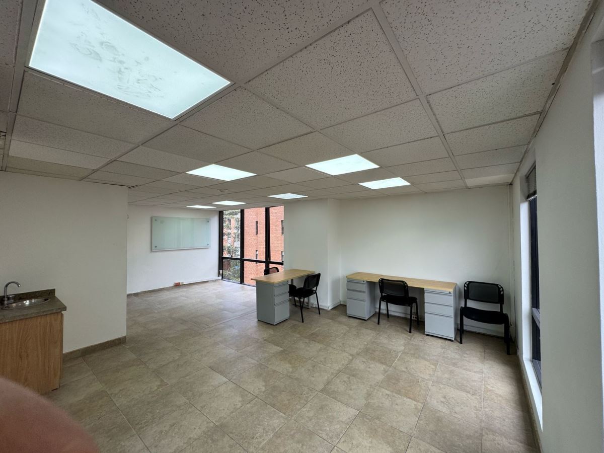 Oficina en Arriendo - Bogota, CHAPINERO NORTE 4833