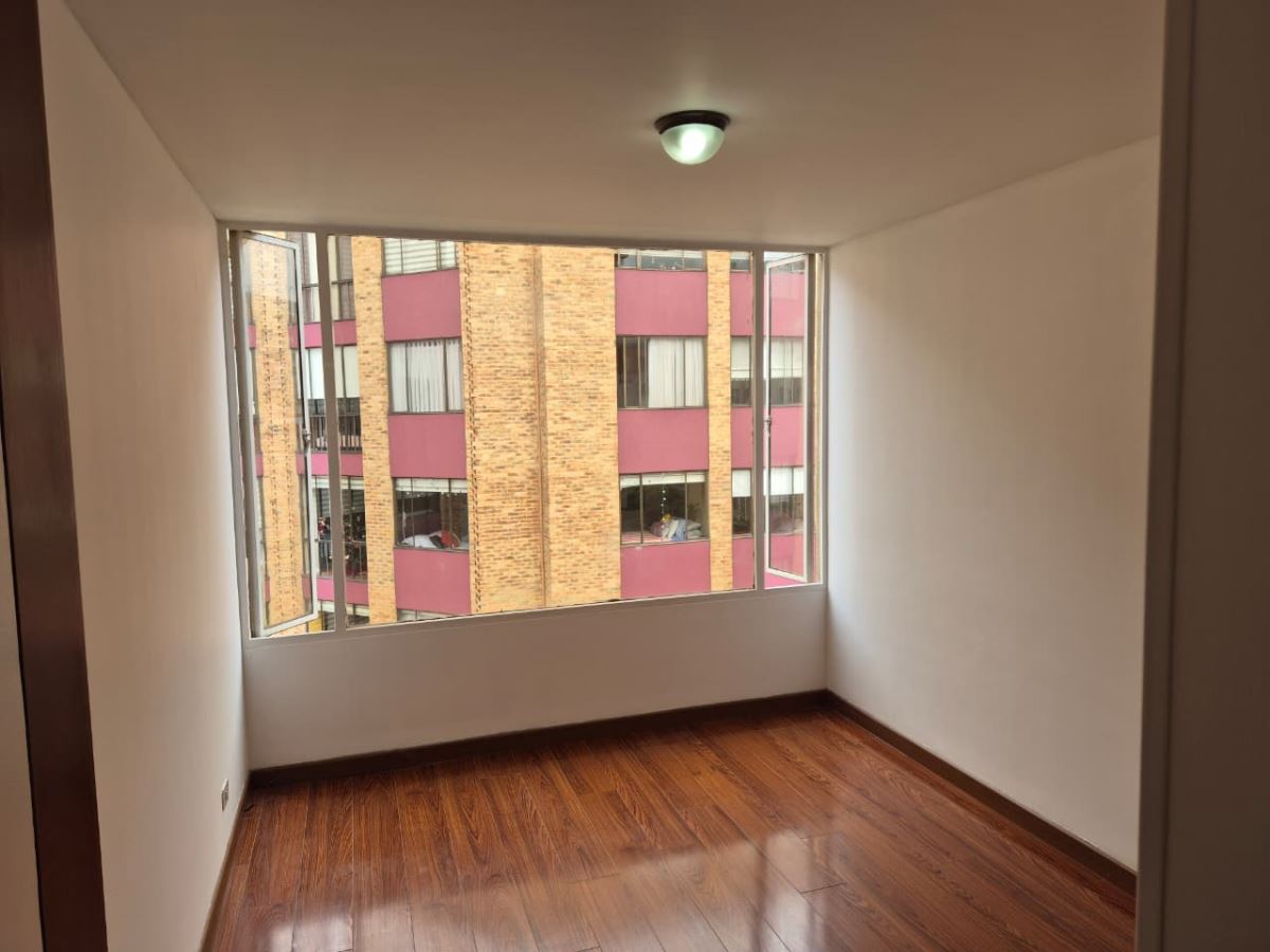Apartamento en Arriendo - Bogota, CEDRITOS 5345