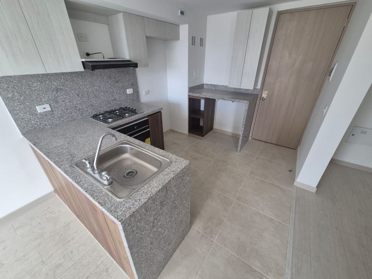 Apartamento en Arriendo - Bogota, CASTILLA 6378