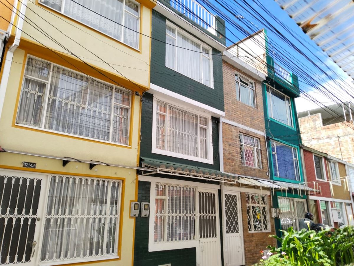 Casa en Venta - Bogota, CIUDAD KENNEDY ORIENTAL 3448