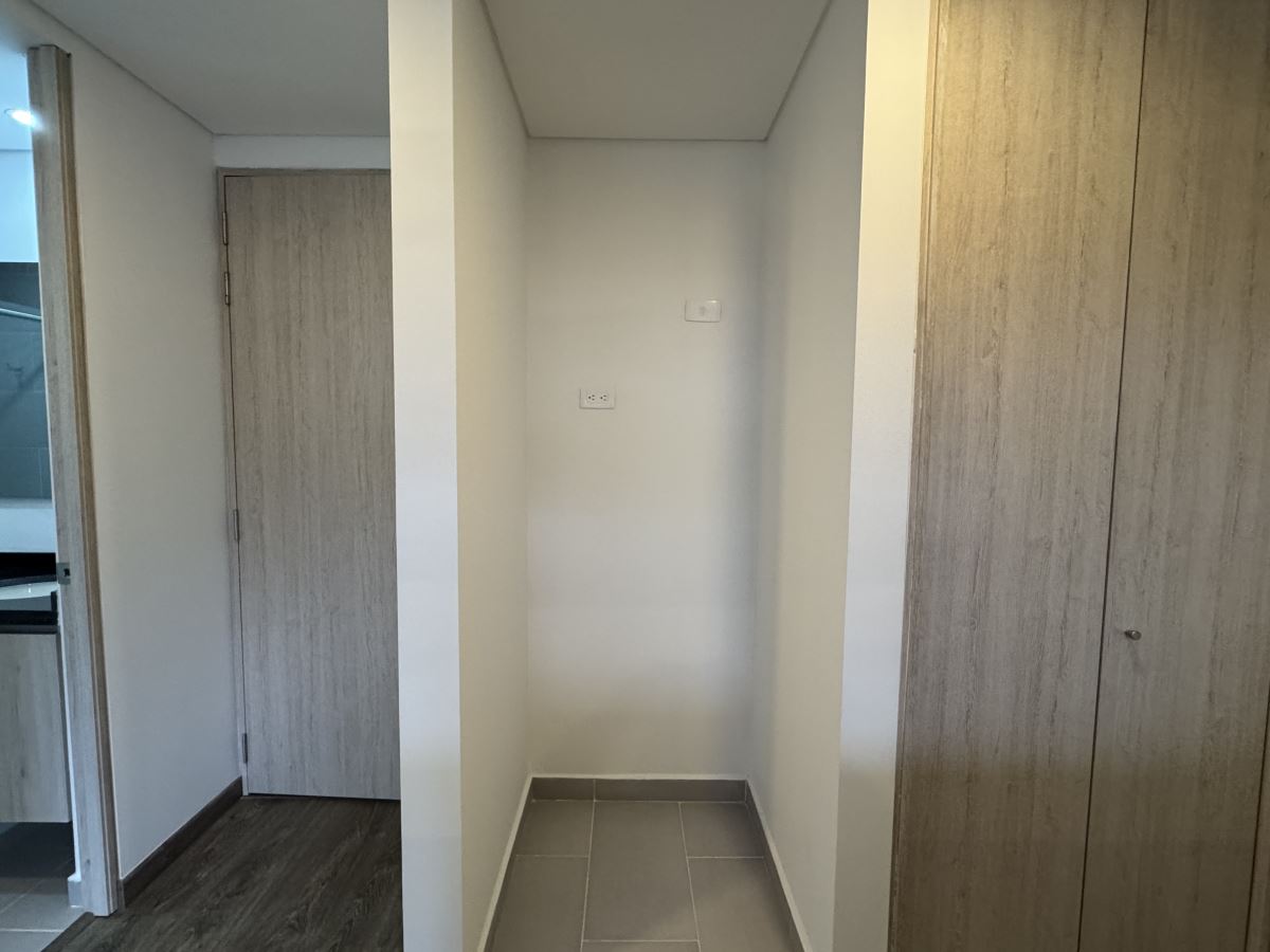 Apartamento en Arriendo - Bogota, SAMPER 4258