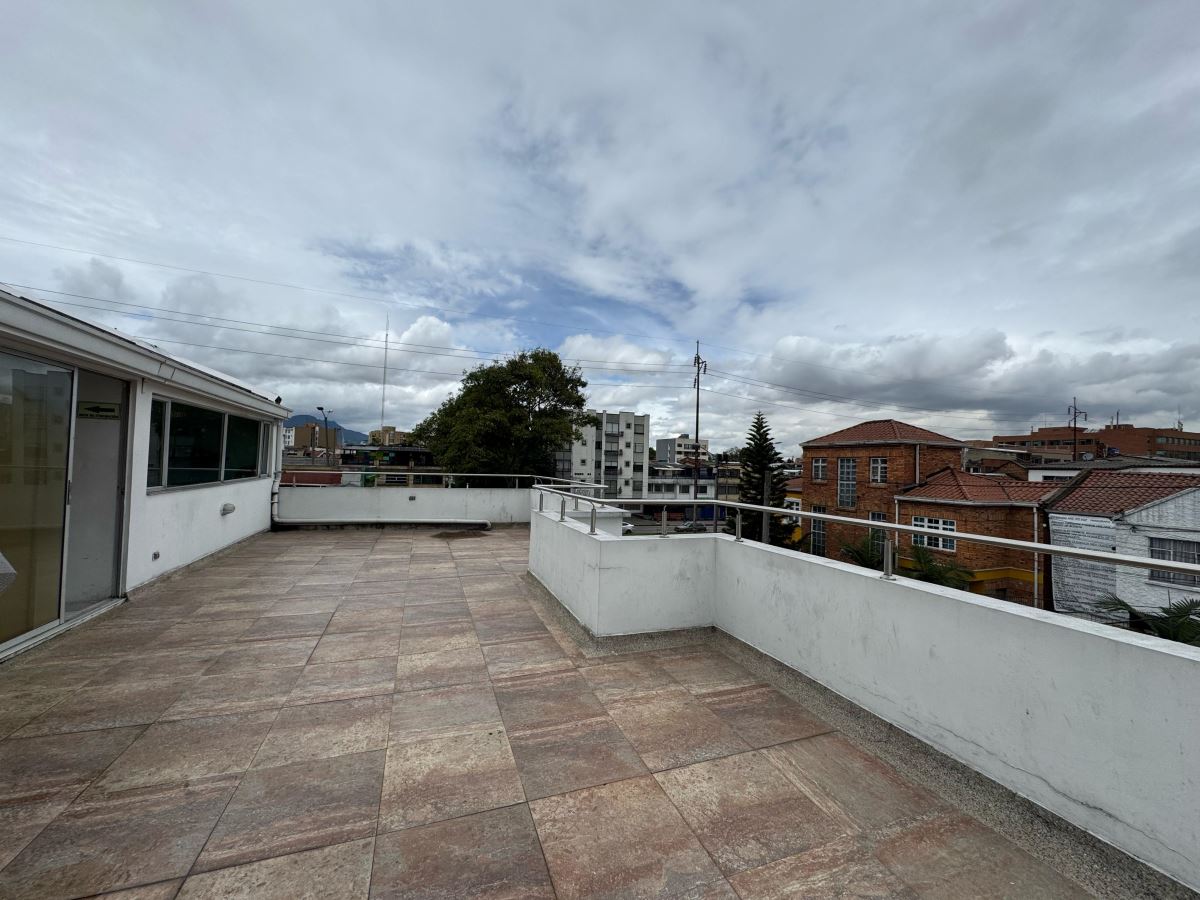Casa en Arriendo - Bogota, QUINTA MUTIS 4200
