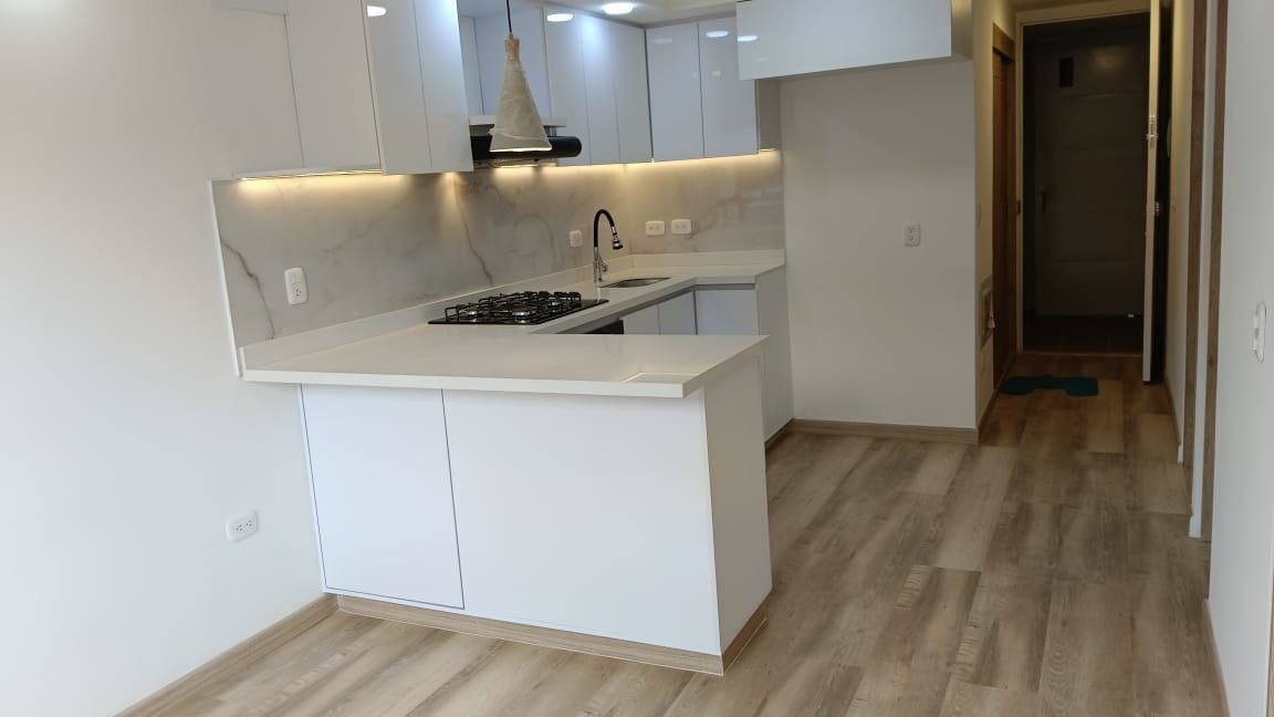 Apartamento en Arriendo - Bogota, EL REDIL 4692