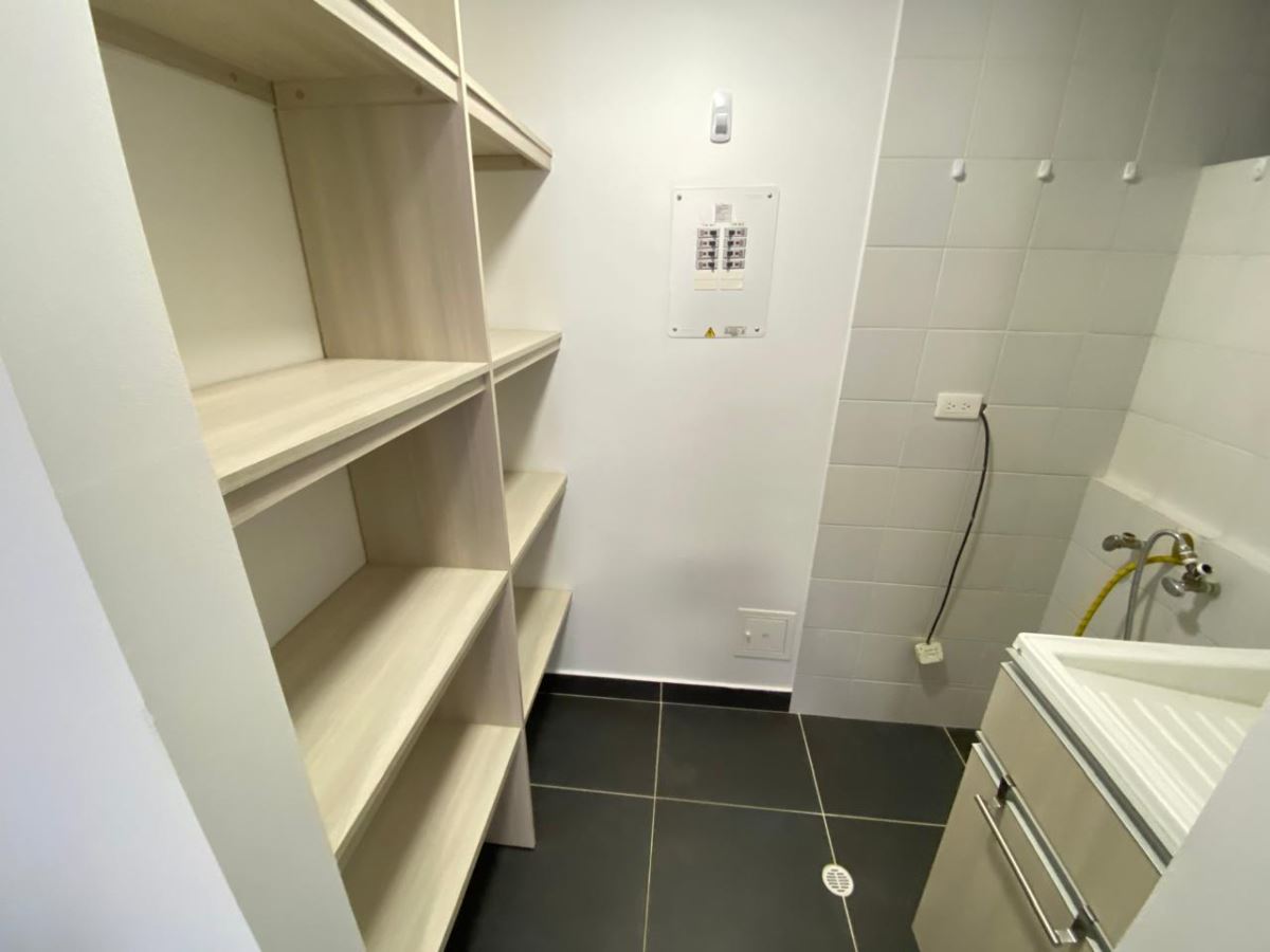 Apartamento en Arriendo - Bogota, CEDRITOS 3917
