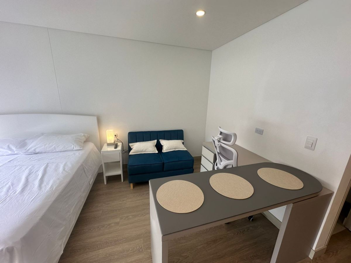 Apartamento en Arriendo - Bogota, EL RECUERDO 5166