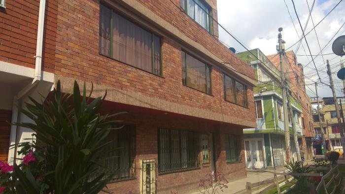 Apartamento en Arriendo - Bogota, SAN LUIS 5054