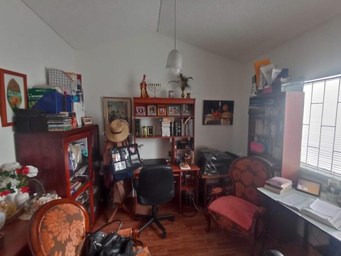 Casa en Venta - Bogota, MODELIA 1942