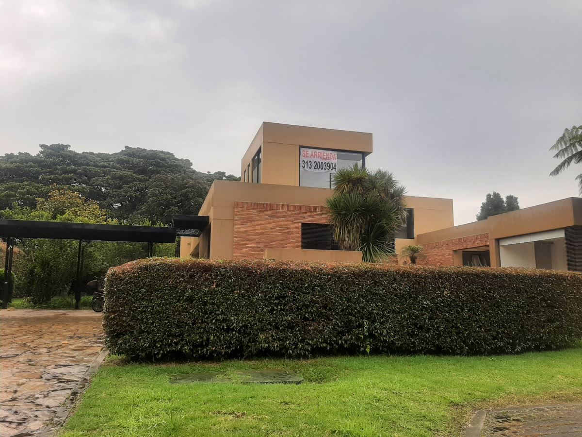 Casa en Arriendo - Bogota, GUAYMARAL 4738