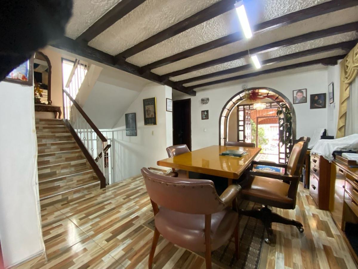 Casa en Arriendo - Bogota, SANTA BARBARA ORIENTAL 3939