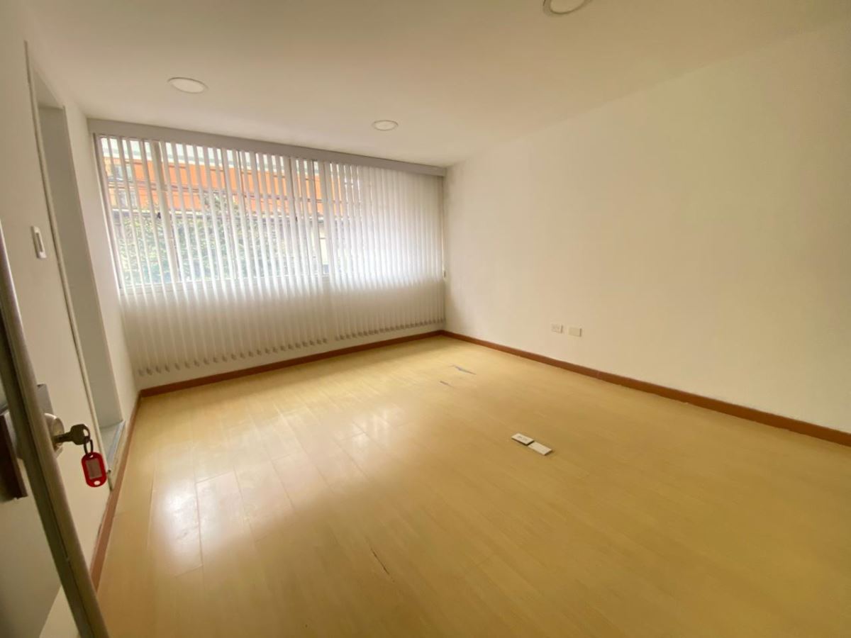 Casa en Venta - Bogota, LAGO GAITÁN 4969