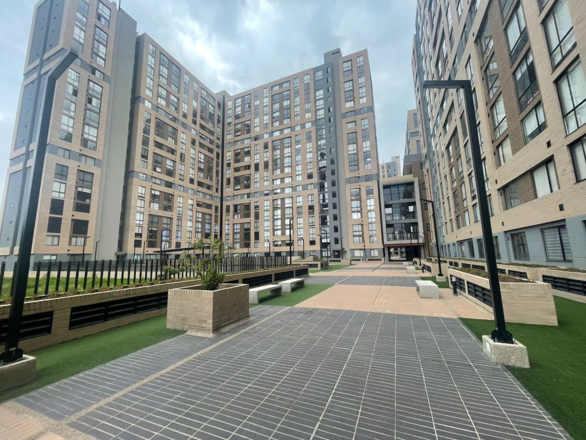 Apartamento en Arriendo - Bogota, EL SALITRE 5369