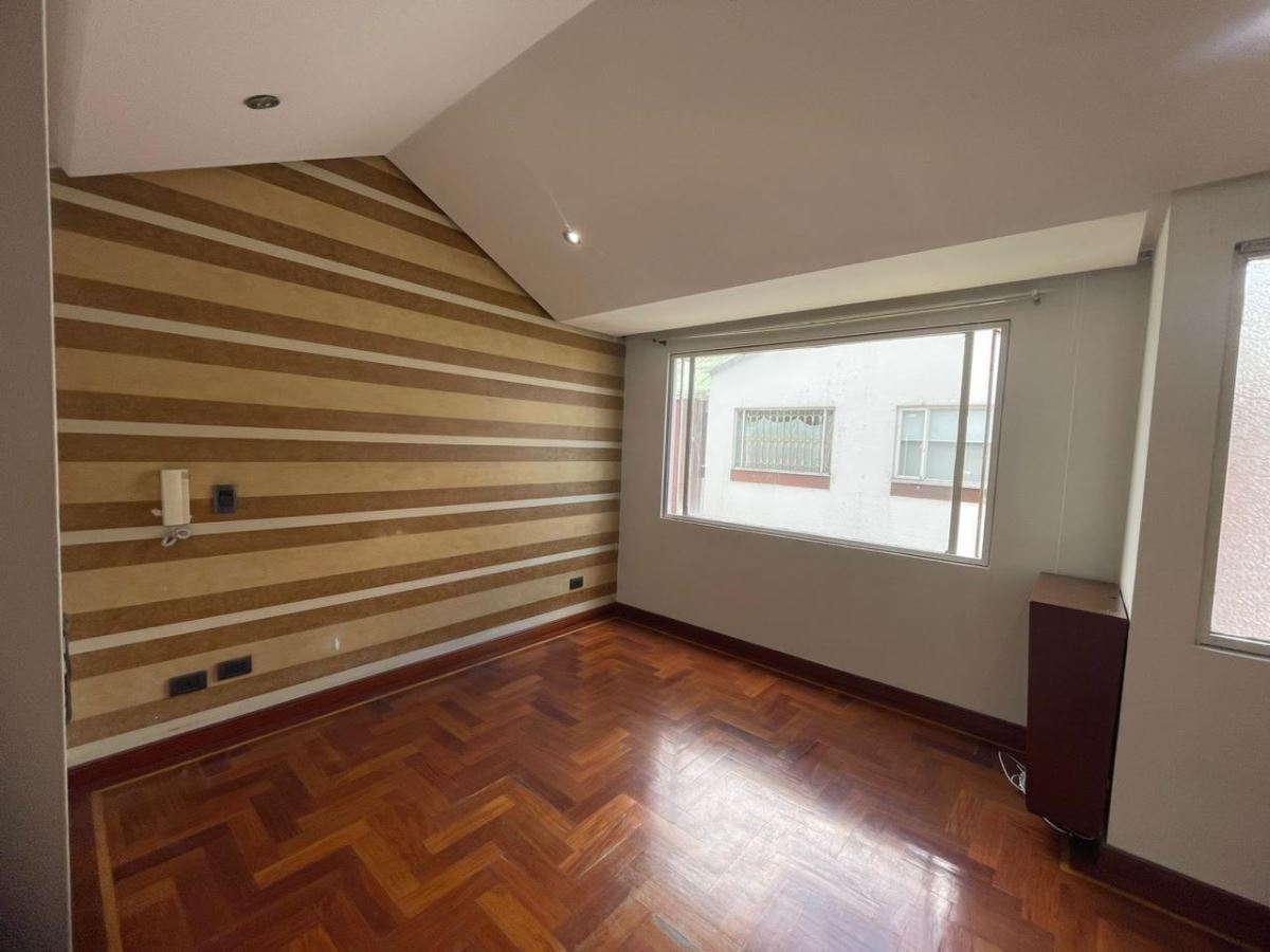 Casa en Venta - Bogota, MODELIA 3594