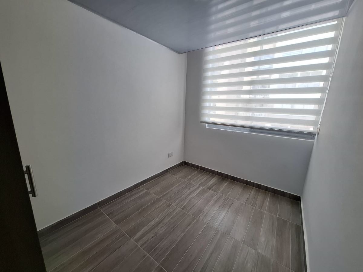 Apartamento en Arriendo - Bogota, ROMA 5194