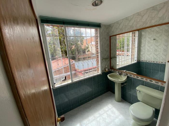 Casa en Venta - Bogota, SANTA BÁRBARA CENTRAL 2541