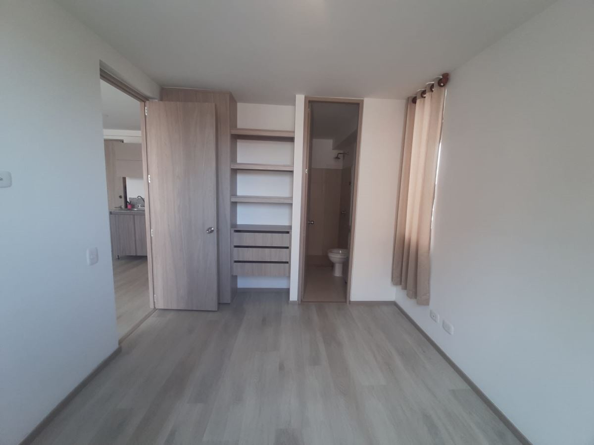 Apartamento en Arriendo - Bogota, VILLA DEL PRADO 4694