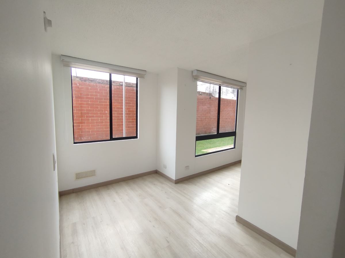 Apartamento en Arriendo - Chia, CHÍA 4762