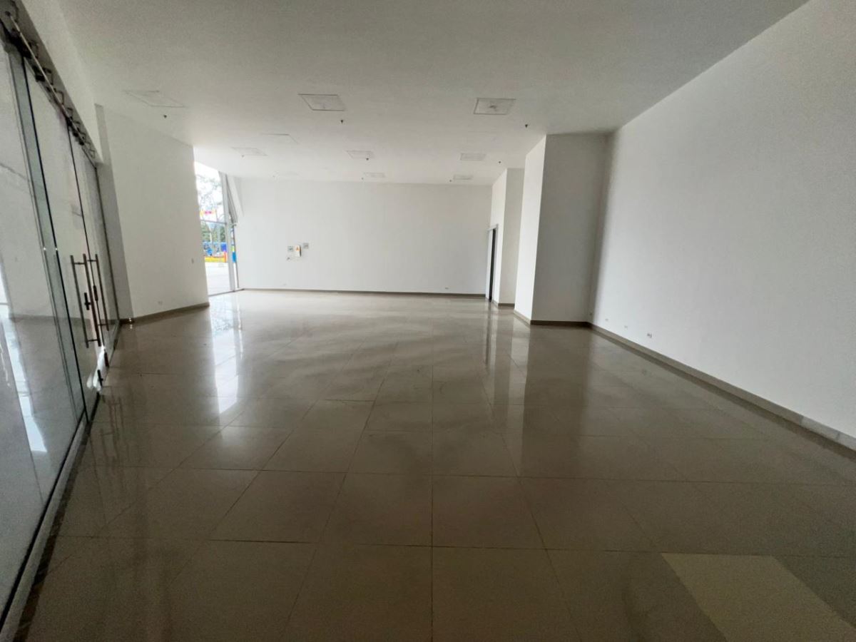 Local en Arriendo - Bogota, ALAMOS 3786