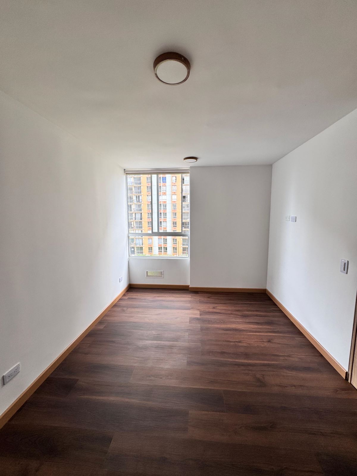 Apartamento en Arriendo - Bogota, CASTILLA 4785