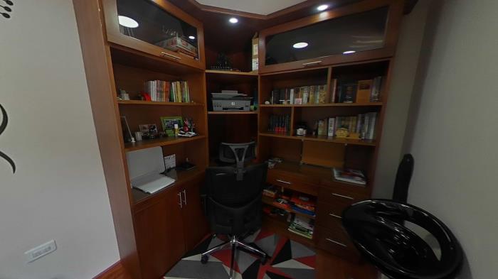 Casa en Venta - Bogota, POPULAR MODELO 2492